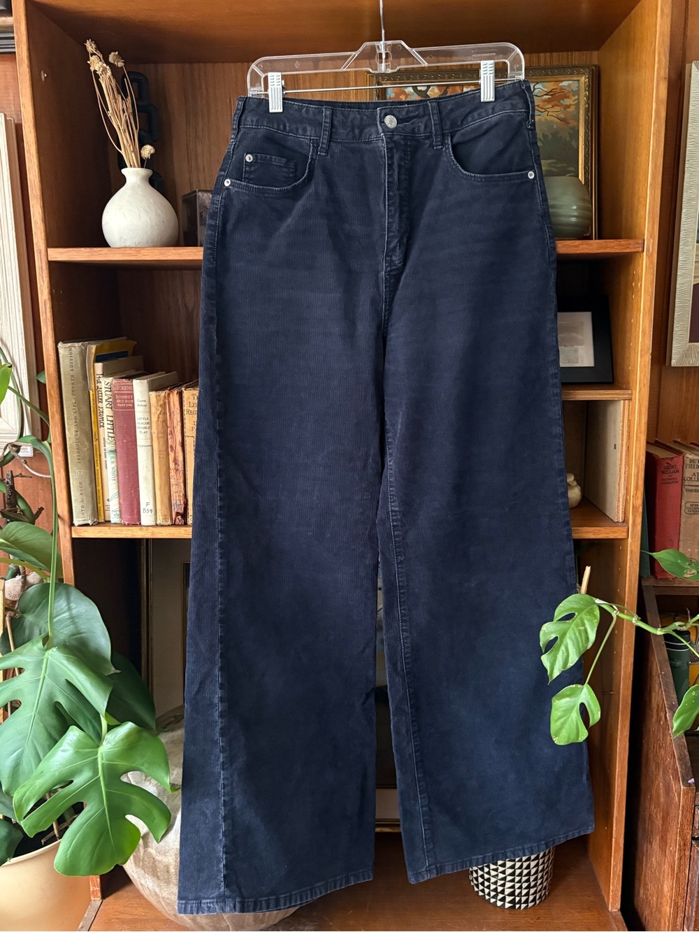 Pilcro Wide Leg Navy Thin Corduroy 29